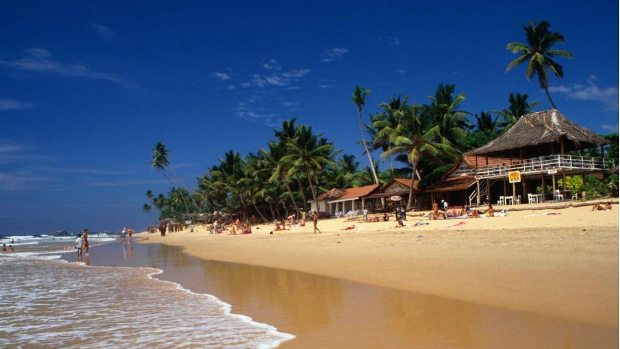 Day in Hikkaduwa: What to See, Do & Eat