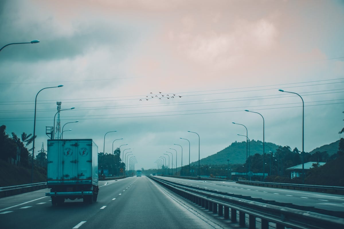Sri Lanka Highway Express Buses: Fast Travel To The South Coast